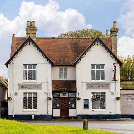 The Black Horse Swaffham Bulbeck Exteriér fotografie