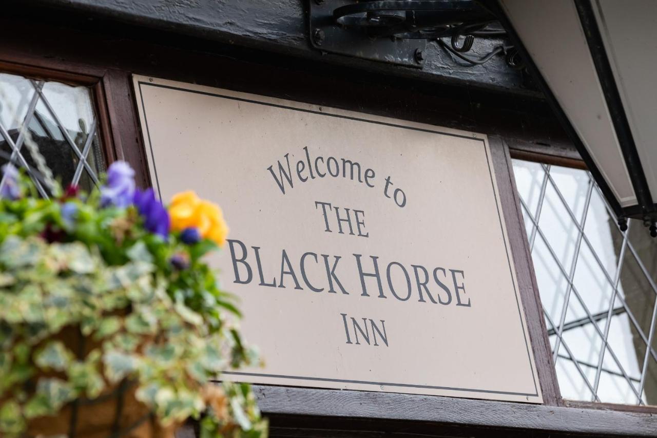 The Black Horse Swaffham Bulbeck Exteriér fotografie